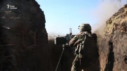 Оманлива тиша: військові розповіли про ситуацію біля Новотошківського – відео Оманлива тиша: військові розповіли про ситуацію біля Новотошківського – відео