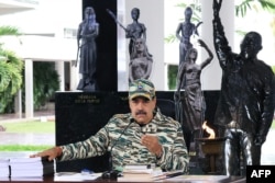 Николас Мадуро на совещании с высшим военным командованием Венесуэлы после известий о последних действиях США возле берегов страны в Карибском море. Каракас, 5 сентября 2025 года