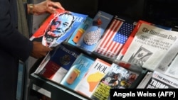 Полиця «дезінформації» в Нью-Йорку, що мала на меті навчити споживачів інформації про небезпеки «фейкових» новин, архівне фото