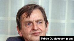 Улоф Пальме був убитий в лютому 1986 року пострілами в спину на виході з кінотеатру, звідки він йшов з дружиною