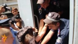 КУПРівців затримали на Банковій КУПРівців затримали на Банковій