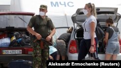 На пункте пропуска боевиков «Еленовка», 25 июня 2020 года