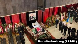 Харківський міський голова Геннадій Кернес, що довгий час очолював місто, помер у Німеччині в грудні після кількох місяців лікування від коронавірусу