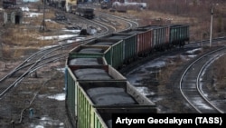 Вагони з вугіллям (фото ілюстраційне)