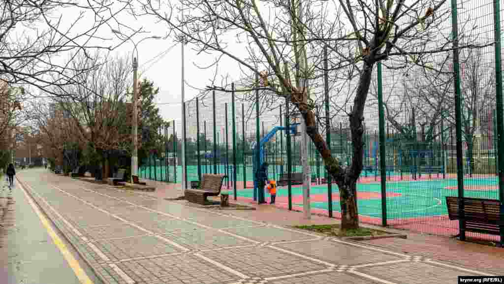 Новые спортивные площадки парка «ГРЭС»