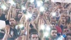 Друга ніч протистояння перед парламентом Грузії – відео Друга ніч протистояння перед парламентом Грузії – відео