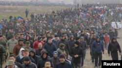 Так называемые военные сборы «резервистов ДНР». Шахтерск, 6 апреля 2017 года