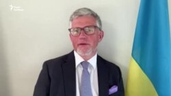 «У Німеччині перед виборами йде конкуренція щодо того, хто більший миротворець» «У Німеччині перед виборами йде конкуренція щодо того, хто більший миротворець»