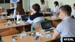 Опорная школа в Донецкой области, Україна