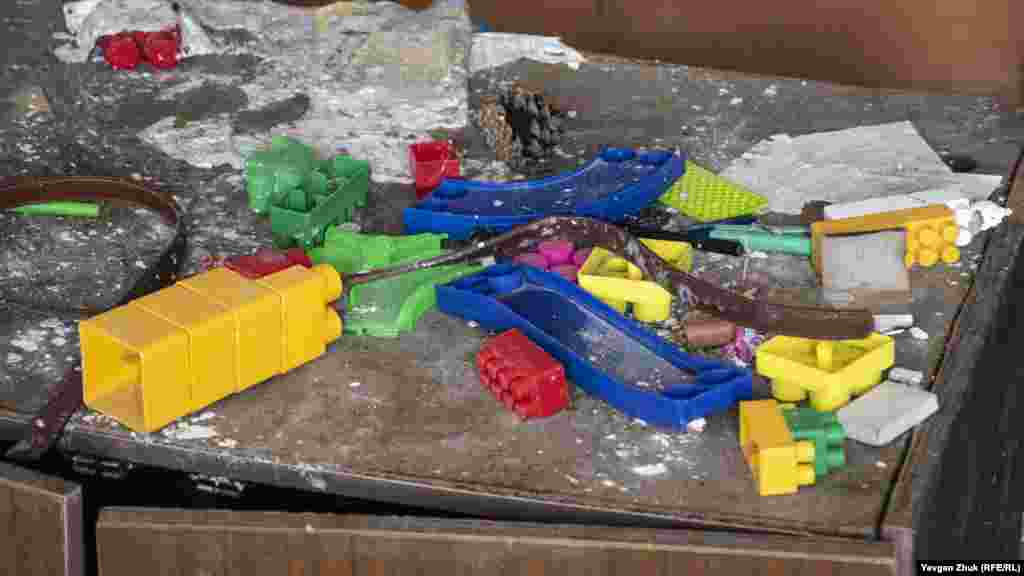 … и детские игрушки