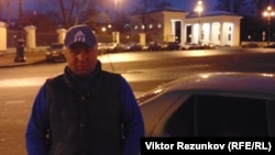 Активист Андрей Бажутин