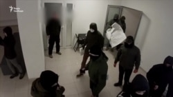 Розгром виставки про Україну після Майдану (відео) Розгром виставки про Україну після Майдану (відео)