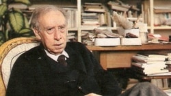 Флорентийская баталия. Марио Луци против И. Бродского.
Расск. М. Талалай.
В 2 ч. - Тропою Дон Кихота. Рыцарь и туризм. Расс. В. Черецкий. Флорентийская баталия. Марио Луци против И. Бродского.
Расск. М. Талалай.
В 2 ч. - Тропою Дон Кихота. Рыцарь и туризм. Расс. В. Черецкий.