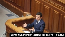 Зеленський: необхідно ухвалити закон про референдум і впорядкувати земельні кадастри