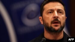 «Важливо, щоб Польща й надалі залишалася ключовим логістичним і транзитним хабом для міжнародної допомоги Україні», – написав Зеленський у телеграмі за підсумками зустрічі з прем’єр-міністром Польщі Дональдом Туском