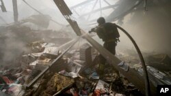 Напередодні вранці російська армія обстріляла Харків, поціливши в друкарський цех «Фактор-Друк». Семеро працівників загинули, 14 зазнали поранень