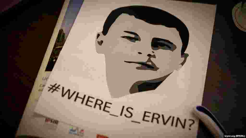 Отец похищенного крымскотатарского активиста Эрвина Ибрагимова, Умер Ибрагимов, выступил на на пленарном заседании конференции ОБСЕ по правам человека в Варшаве. Ибрагимов заявил о своей уверенности в том, что его сына похитили государственные органы России за его активную гражданскую позицию и отстаивание прав крымскотатарского народа