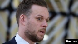 Габріелюс Ландсбергіс привітав визнання проблем сусідніх із Росією країн через громадян РФ, які приїздять на їхню територію