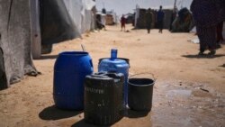 Raseljeni Palestinci nadaju se sporazumu o okončanju rata Raseljeni Palestinci nadaju se sporazumu o okončanju rata