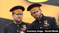 Глава Чечни Рамзан Кадыров и спикер чеченского парламента Магомед Даудов ("Лорд")