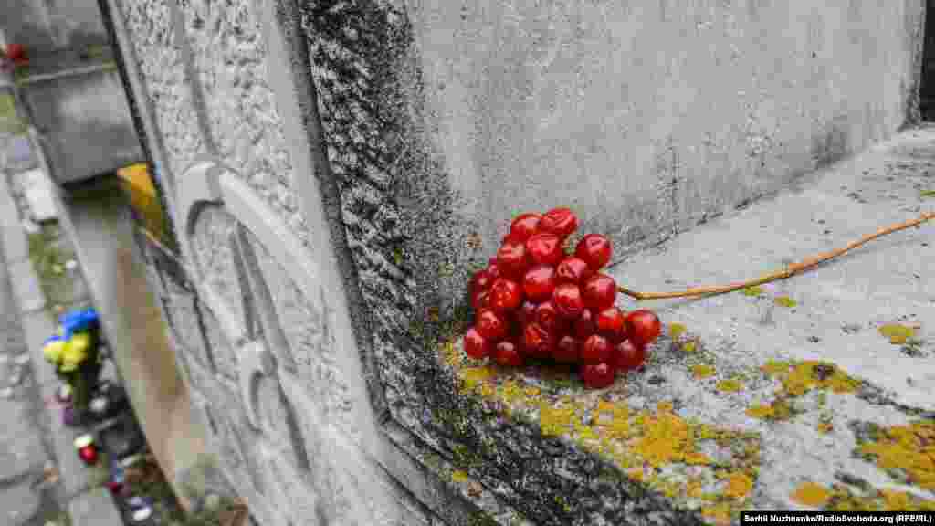 Стаття 62-а Кримінального кодексу УРСР – «антирадянська агітація і пропаганда». Її можна було «заробити» лише співаючи українські пісні біля пам’ятника Шевченку