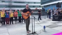 Muzički blok Damira Imamovića na Povorci ponosa Muzički blok Damira Imamovića na Povorci ponosa