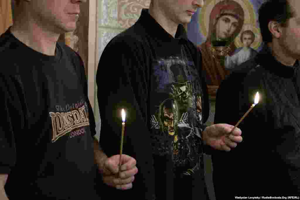 Святкова служба у в’язничній каплиці