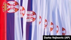 За версією слідства, затримані планували напади на чиновників та поліцейських, захоплення державних будівель, радіо, телебачення та редакцій медіа