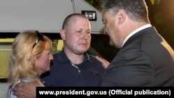 Президент Украины Петр Порошенко и Владимир Жемчугов с супругой. 17 сентября 2016 года