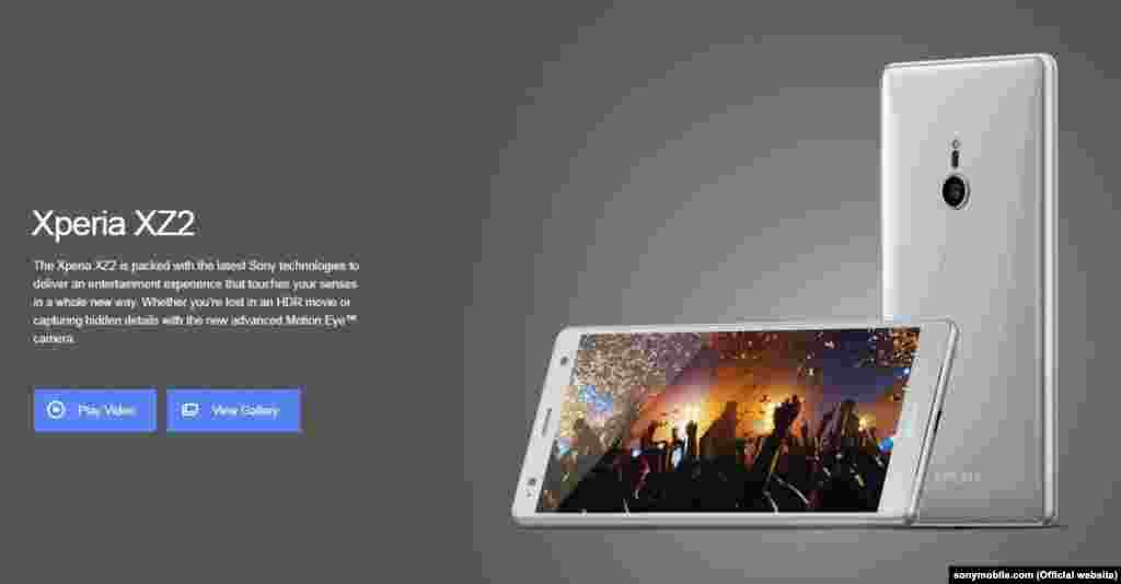 Sony Xperia XZ2 Sony представили низку нових версій X71 – нового телефону, що має покращену камеру та бездротовий зарядний пристрій. Менша версія цієї моделі носить назву Xperia Compact – на відміну від XZ2, цей варіант матиме пластикову задню панель замість скла.