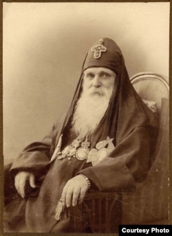 ამბროსი ხელაია