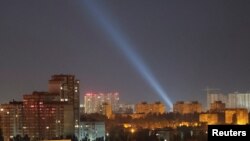 За підрахунками військових, прямі влучання дронів становлять 5%, хоча падіння уламків збитих БПЛА також можуть спричиняти руйнування