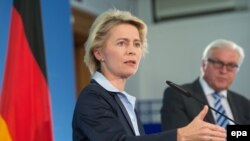 Міністр оборони Німеччини Урзула фон дер Лаєн (у центрі)