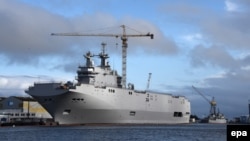 Вертолетоносец "Мистраль" на судоверфи Сен-Назер