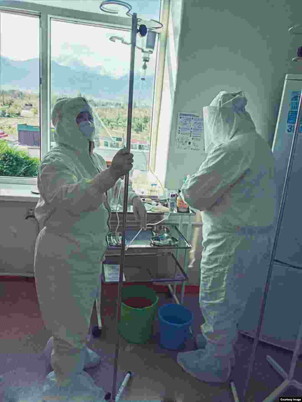 Медичні працівники в Іссик-Кульській області