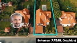 Поблизу них розташований і будинок батька Андрія Швеця – двоповерховий котедж на понад 200 квадратів