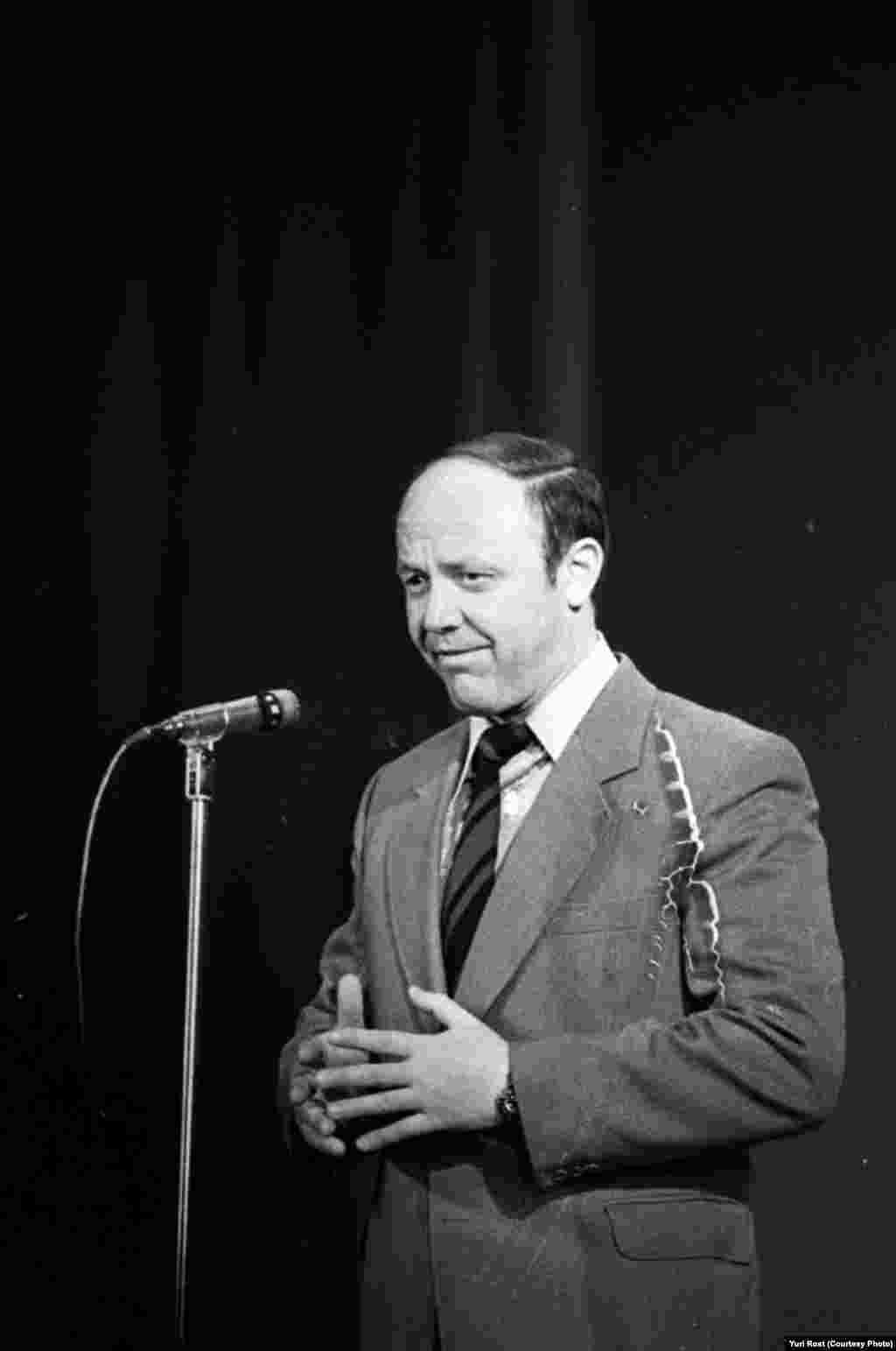 Юрий Сенкевич.  