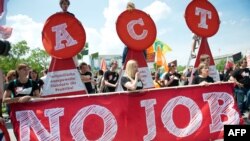 Демонстрация в Берлине против молодежной безработицы в Европе, 3 июля 2013 года