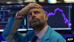 Ринки відреагували на побоювання НАТО, що Росія все ще планує повномасштабний наступ на Україну після визнання Москвою «незалежності» угруповань «ДНР» та «ЛНР»