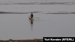 Ачан. Где раньше росли овощи, теперь вода