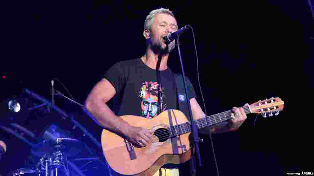 Один из хедлайнеров последнего фестивального дня – украинский музыкант Сергей Бабкин