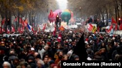 Протестувальники не задоволені пенсійною реформою, яку готує уряд