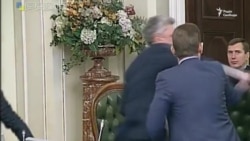 Під час засідання погоджувальної ради сталася бійка між Ляшком і Бойком Під час засідання погоджувальної ради сталася бійка між Ляшком і Бойком