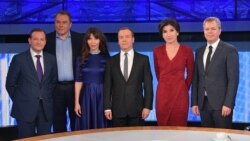 Лицом к событию. Медведев "отливал в граните" под присмотром Сергея Брилева Лицом к событию. Медведев "отливал в граните" под присмотром Сергея Брилева