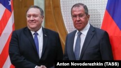 Держсекретар США Майкл Помпео (л) та міністр закордонних справ Росії Сергій Лавров, Сочі, Росія, 14 травня 2019 року