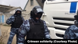 Обшуки в Криму, архівне фото