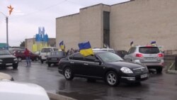 Лисичанськ відзначив 2-у річницю визволення від незаконних збройних формувань (відео) Лисичанськ відзначив 2-у річницю визволення від незаконних збройних формувань (відео)
