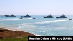 Кораблі ВМФ Росії під час навчань біля берегів анексованого Криму, квітень 2021 року