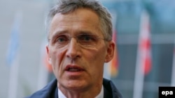 Генеральный секретарь НАТО Йенс Столтенберг выступает в Люксембурге