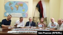 Презентация эрзянского журнала "ĚRZÄŃ VAL" в Киеве 30 июня 2020 г.